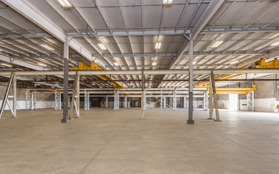 More Photos Of 2901 Apron Ave, Atwater Warehouse For Lease