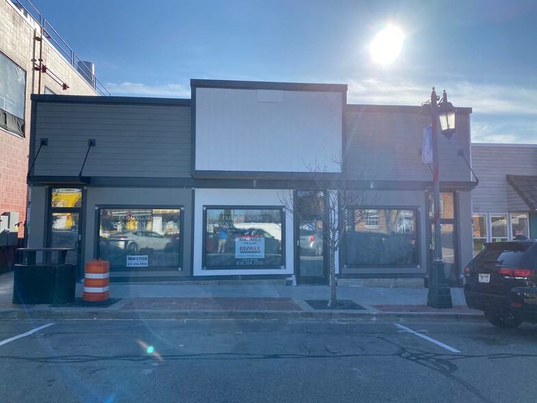 Primary Photo Of 54 E Courtland St NE, Rockford Storefront For Lease