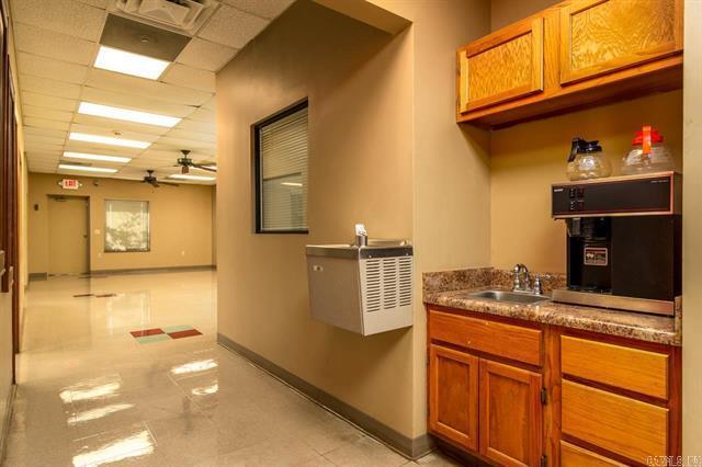 More Photos Of 850 Simon Rd, Conway Office For Sale