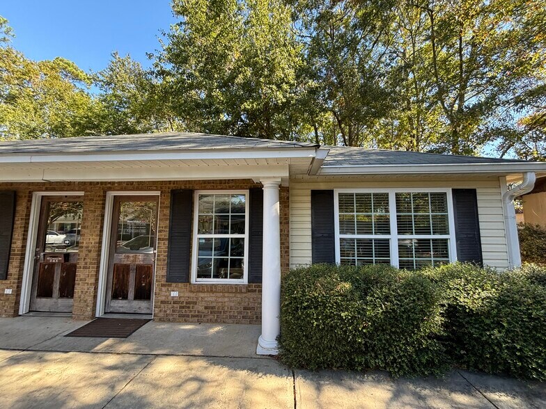 More Photos Of 415 Cowart Ave, Valdosta Office For Sale