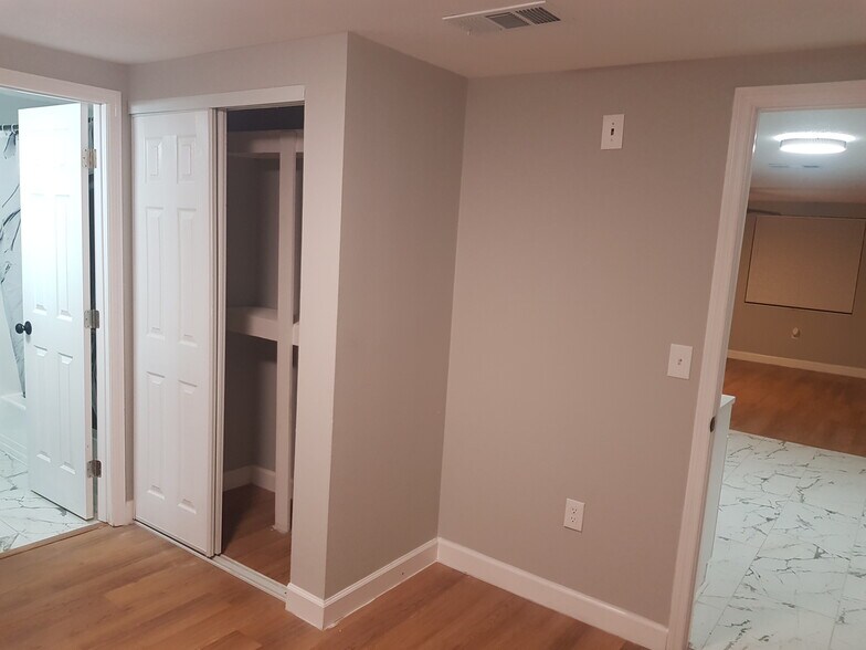 More Photos Of 311 58th Ave E, Bradenton Apartments For Sale