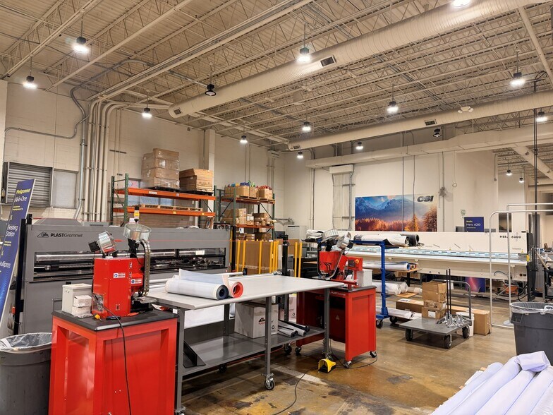More Photos Of 840 S Pickett St, Alexandria Manufacturing For Sale