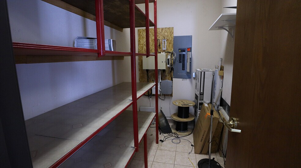 More Photos Of 3425 Hobson Rd, Fort Wayne Storefront Retail Office For Sale