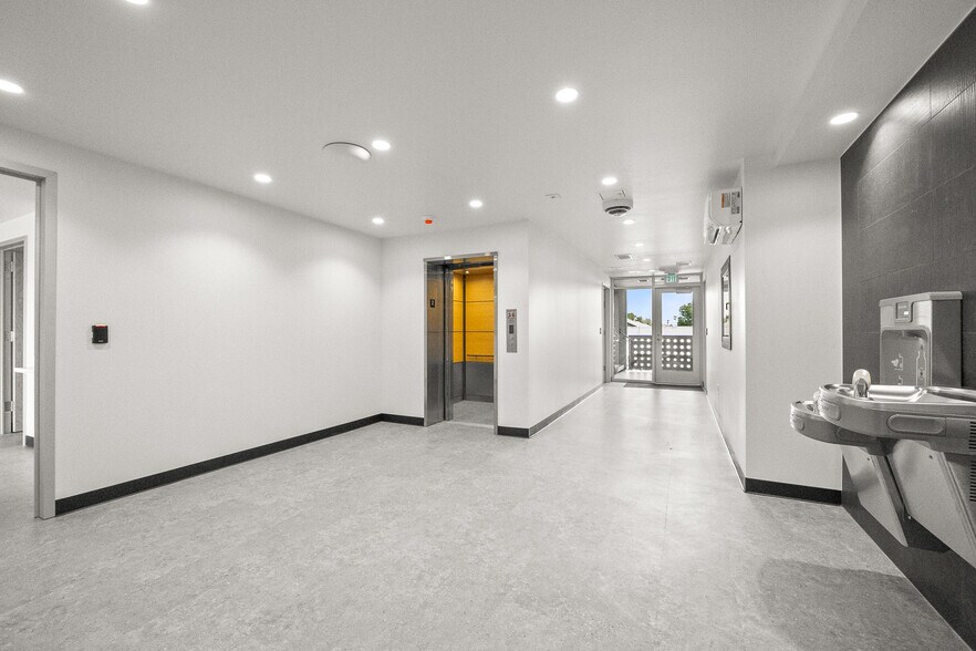 More Photos Of 512 Westline Dr, Alameda Medical For Lease