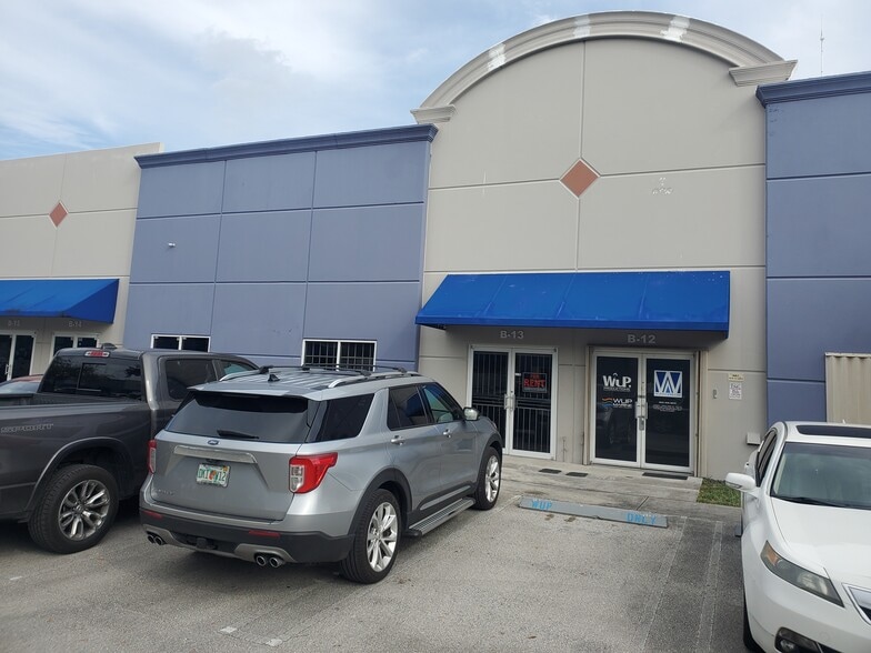 More Photos Of 4960 NW 165th St, Miami Warehouse For Sale