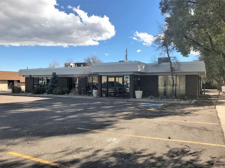 More Photos Of 5700 E Evans Ave, Denver Showroom For Lease