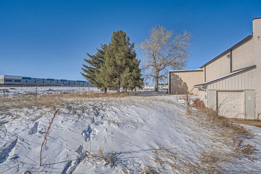 More Photos Of 573 S Arthur Ave, Louisville Warehouse For Sale