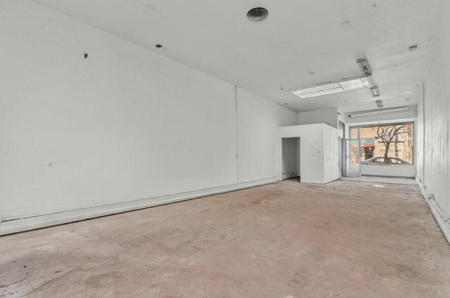 More Photos Of 25-29 Leland Ave, San Francisco Storefront For Sale