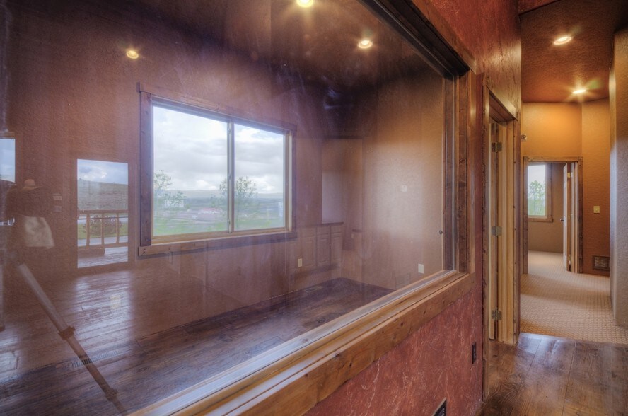 More Photos Of 710 Tenaya St, Hermosa General Retail For Sale