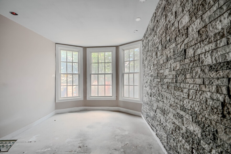 More Photos Of 55-57 S Potomac St, Hagerstown Apartments For Sale