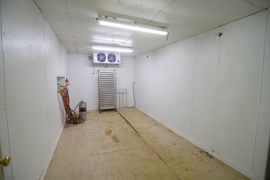 More Photos Of 8-10 E Hoosac St, Adams Restaurant For Sale