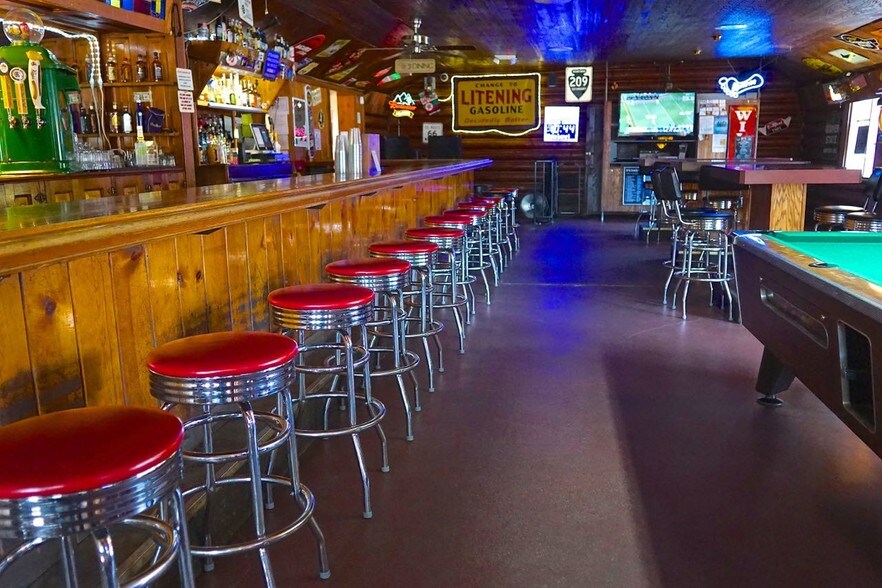 More Photos Of 3189 Highway 83 N, Seeley Lake Freestanding For Sale