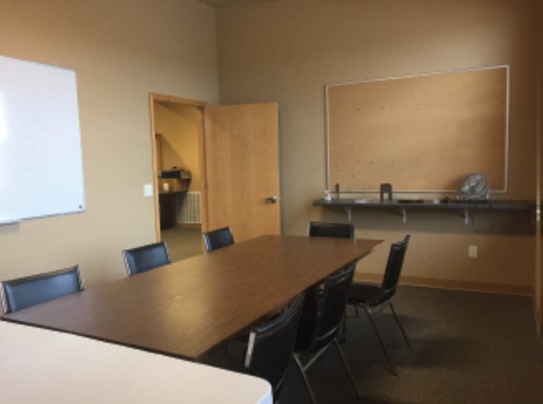 More Photos Of 804-824 Liberty Blvd, Sun Prairie Freestanding For Lease
