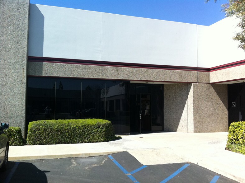 More Photos Of 1241 N Lakeview Ave, Anaheim Unknown For Lease