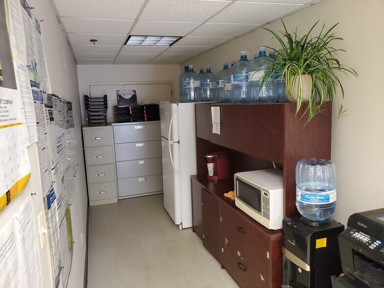 More Photos Of 1424 Odenton Rd, Odenton Light Manufacturing For Sale