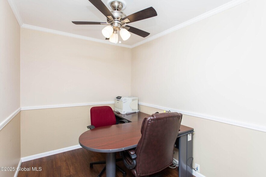 More Photos Of 205 Delaware Ave, Delmar Loft Creative Space For Lease