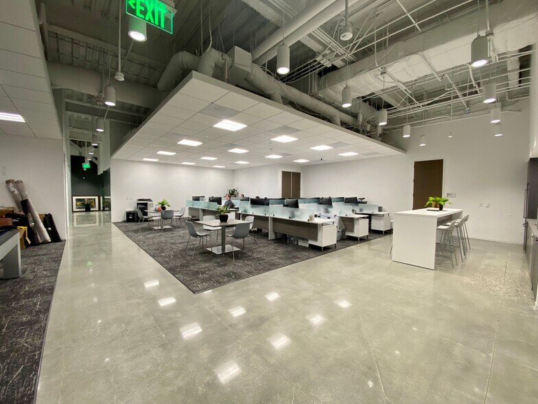 More Photos Of 18565-18575 Jamboree Rd, Irvine Office For Lease