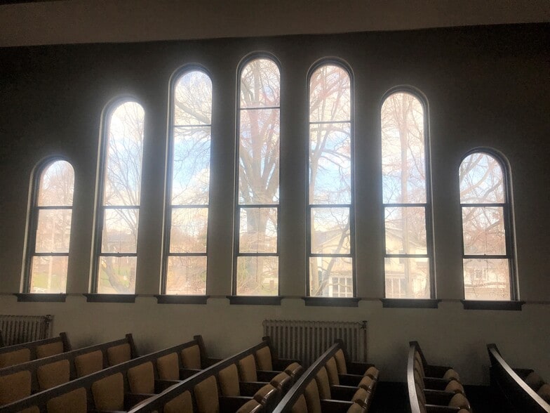 More Photos Of 329 E Moody Ave, New Castle Religious Facility For Sale