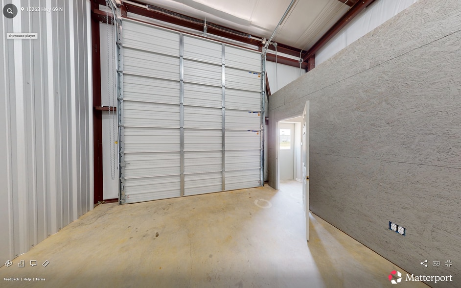 More Photos Of 10263 US Highway 69 N, Tyler Warehouse For Lease