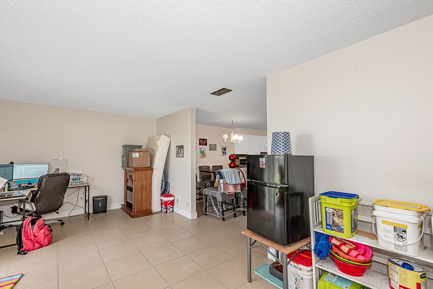More Photos Of 3960 NW 110th Ave, Coral Springs Multifamily For Sale