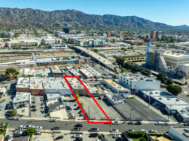 More Photos Of 425 N Varney St, Burbank Manufacturing For Lease