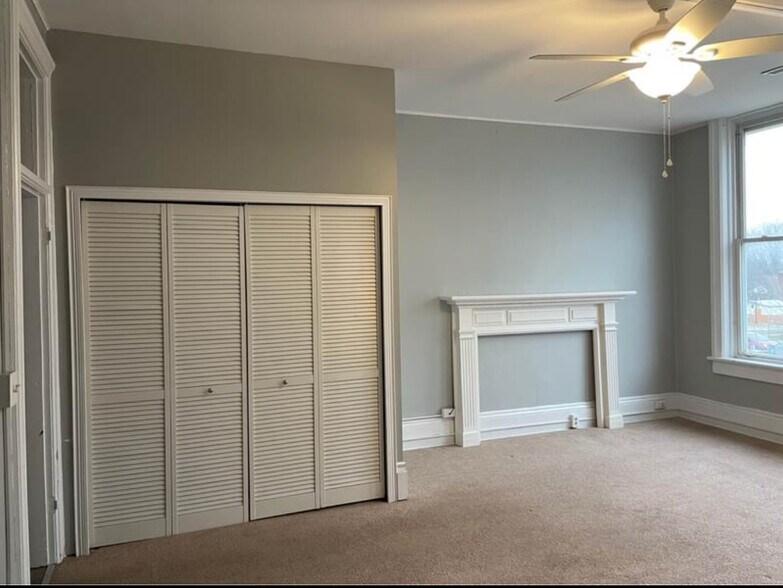 More Photos Of 114-116 N State St, Howell General Retail For Sale