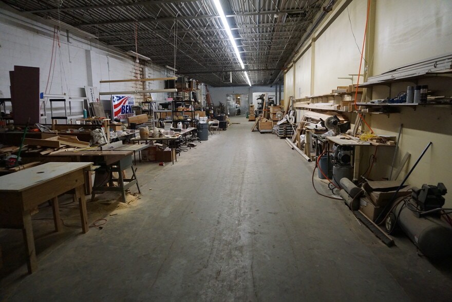 More Photos Of 505 Keystone Rd, Southampton Warehouse For Sale