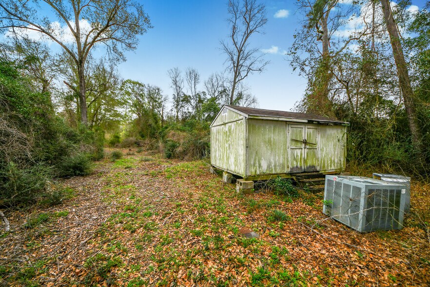 More Photos Of 5310 Logston Ln, Spring Flex For Sale