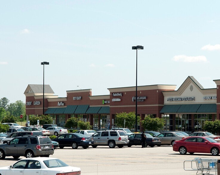 More Photos Of Hwy 401, Louisburg Unknown For Lease