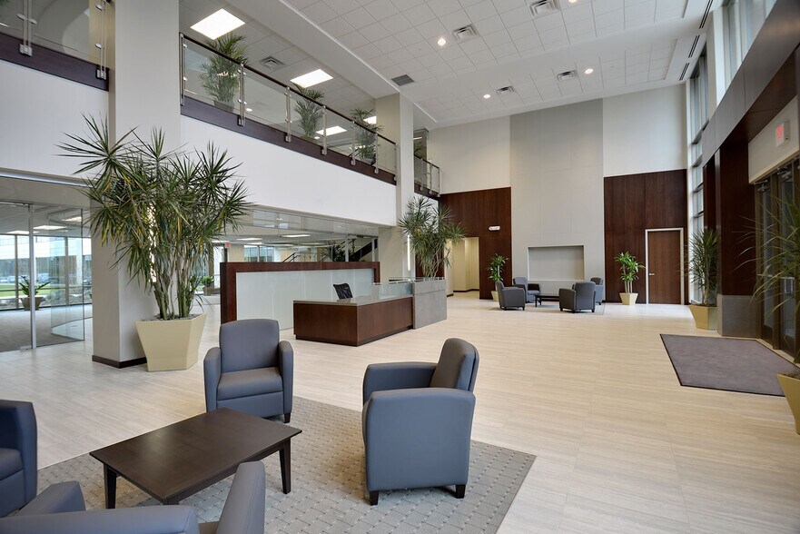 More Photos Of 200 Princeton South Corporate Ctr, Ewing Office For Lease