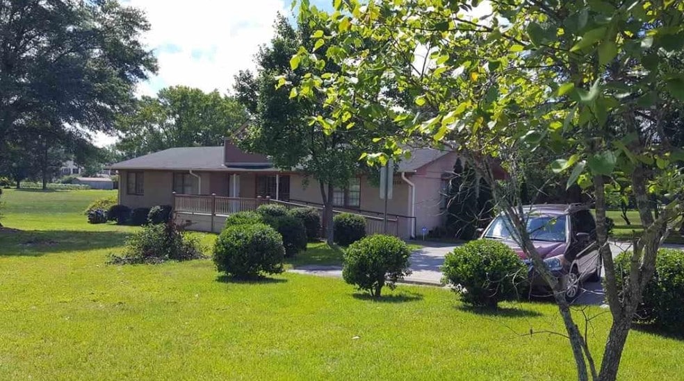 More Photos Of 2136 N Main St, Fuquay-Varina Medical For Sale