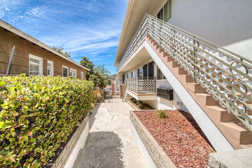 More Photos Of 4070-4078 Texas St, San Diego Apartments For Sale