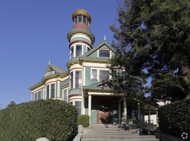 Primary Photo Of 2404 Broadway, San Diego Loft Creative Space For Lease