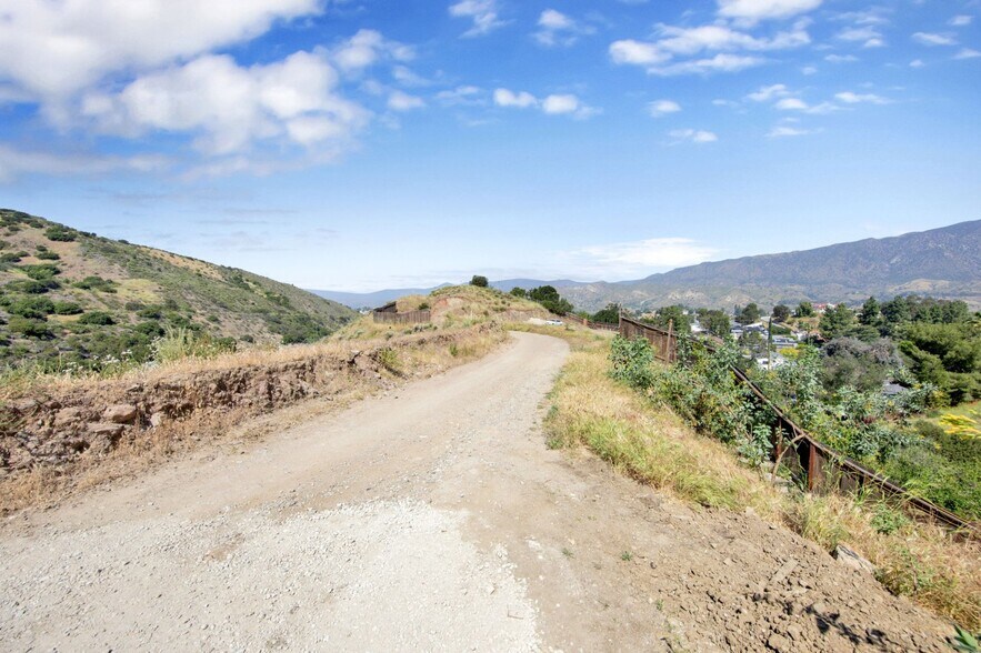 More Photos Of 10200 Willow Springs Lane, Sunland Land For Sale