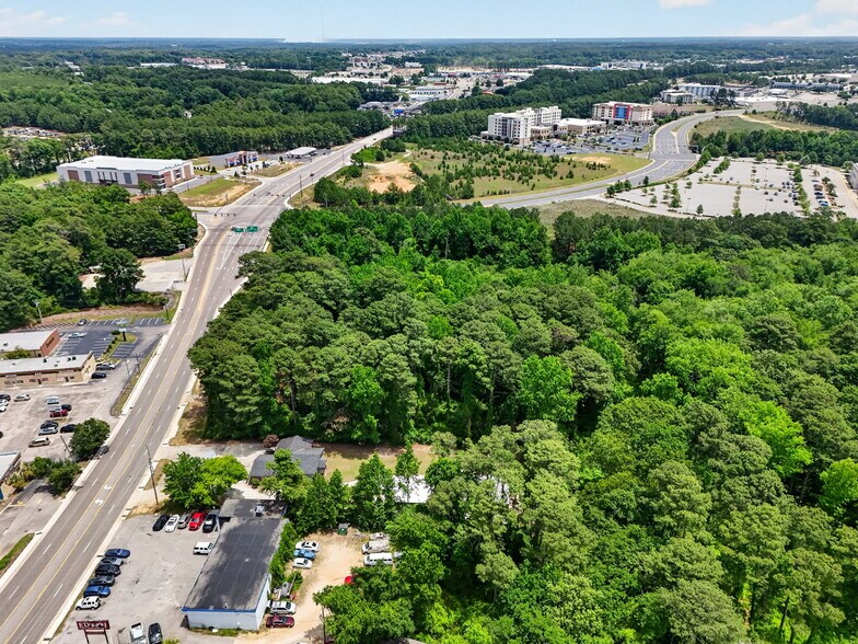 More Photos Of 5017 Yadkin Rd, Fayetteville Land For Sale