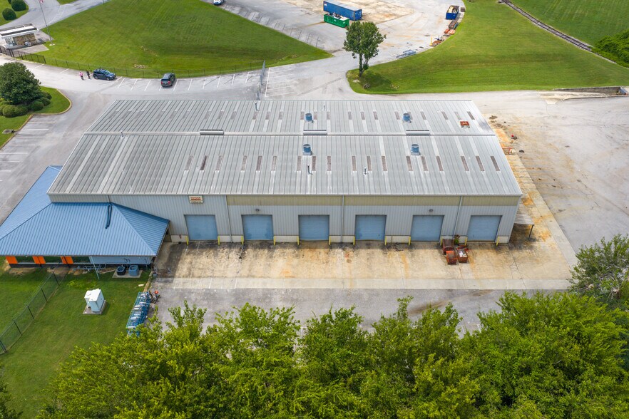 More Photos Of 2005 Riverside Dr, Chattanooga Industrial For Lease