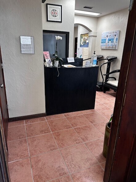 More Photos Of 190 NW Spanish River Blvd, Boca Raton Medical For Lease