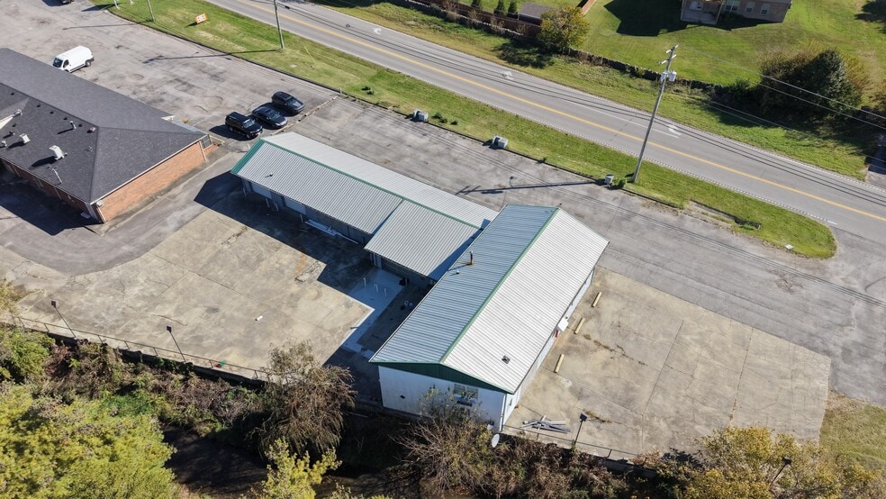 More Photos Of 1620 Shakertown Rd, Danville Auto Repair For Sale