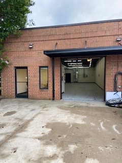 More Photos Of 2015 Binford St, Greensboro Warehouse For Lease