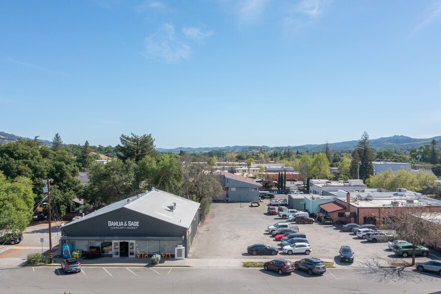 More Photos Of 115 E 2nd St, Cloverdale Warehouse For Sale