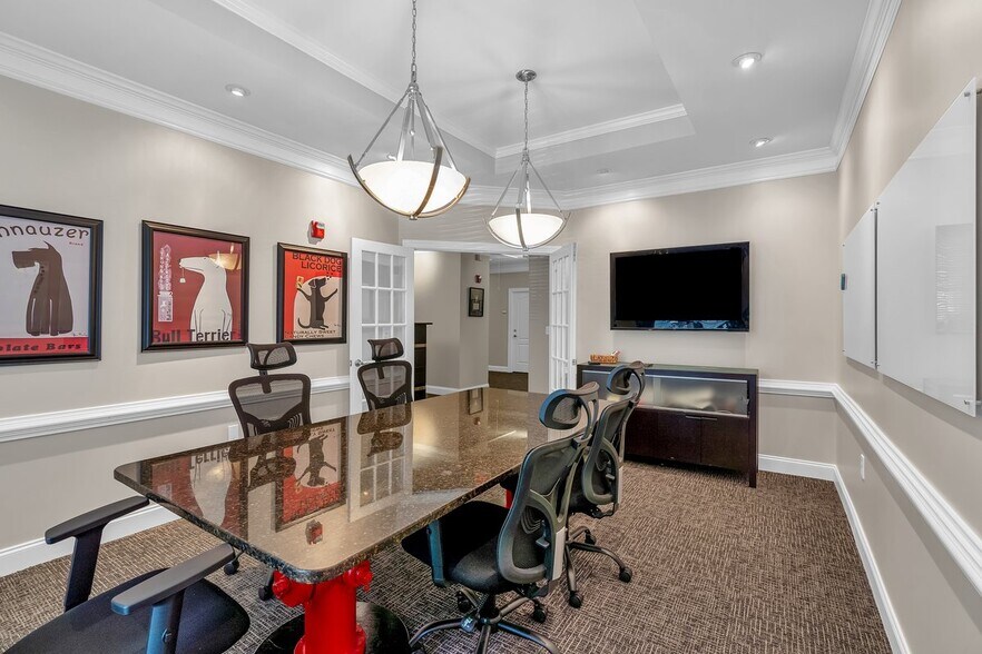 More Photos Of 3104 Creekside Village Dr NW, Kennesaw Loft Creative Space For Sale