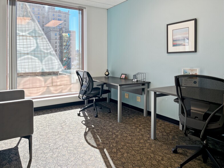 More Photos Of 666 Burrard Street, Vancouver Coworking Space