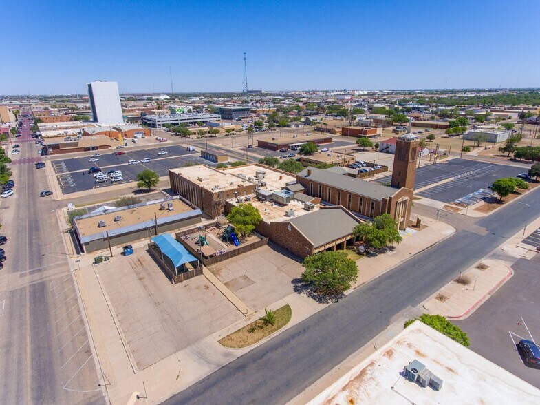 More Photos Of 1500 14th St, Lubbock Religious Facility For Sale