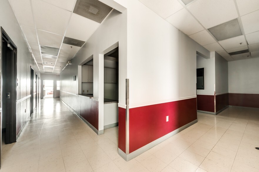 More Photos Of 6801 Rufe Snow Dr, Watauga Unknown For Lease