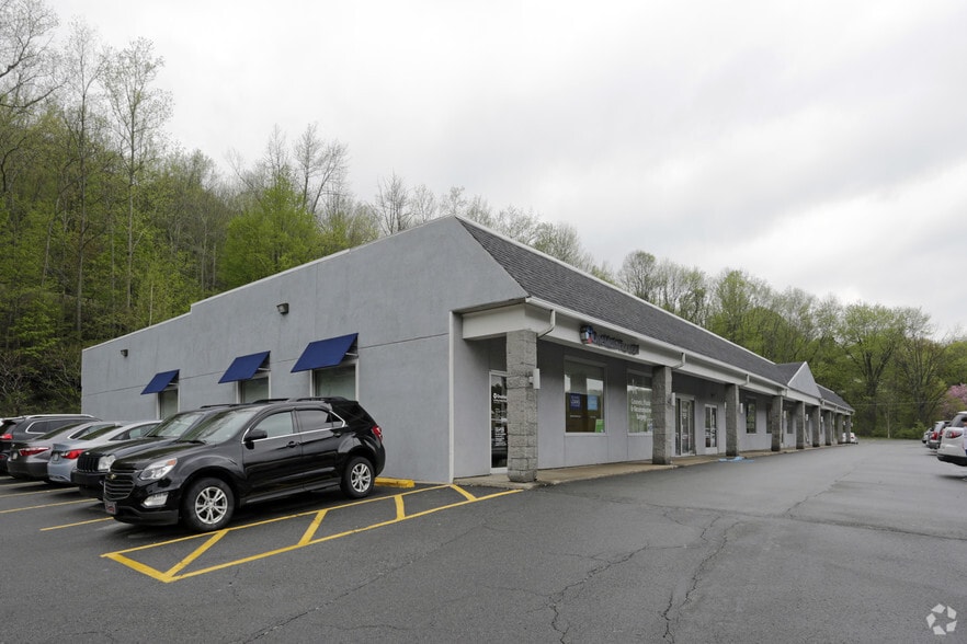 More Photos Of 239 Northern Blvd, Clarks Summit Medical For Lease