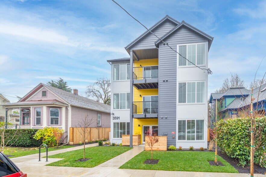 Primary Photo Of 3591 N Michigan Ave, Portland Apartments For Sale