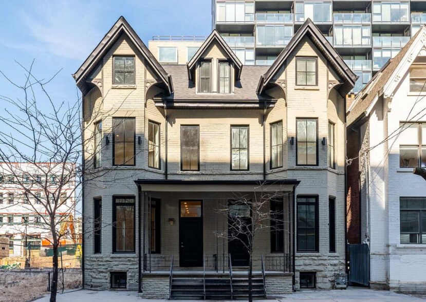 More Photos Of 54-56 Stewart St, Toronto Apartments For Sale