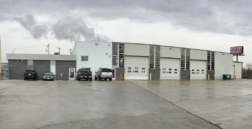 More Photos Of 5444 N 124th St, Milwaukee Light Distribution For Sale