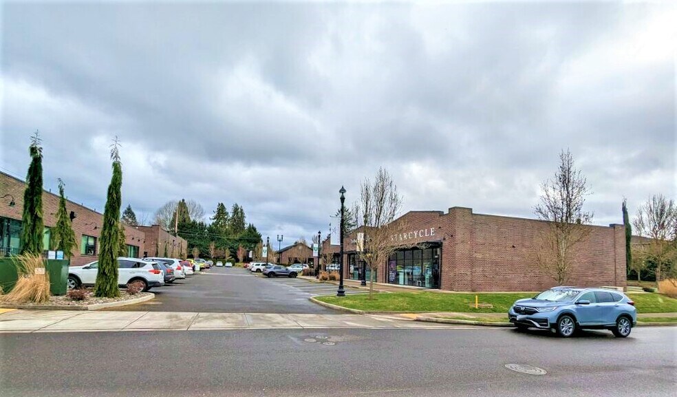 More Photos Of 10706 NW Lakeshore Ave, Vancouver General Retail For Lease