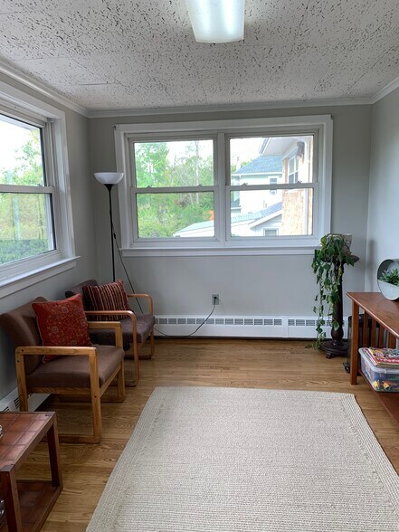 More Photos Of 304 Newton Ave, Oaklyn Office For Sale